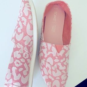 Toms shoes, tried multiple times but not actually used.